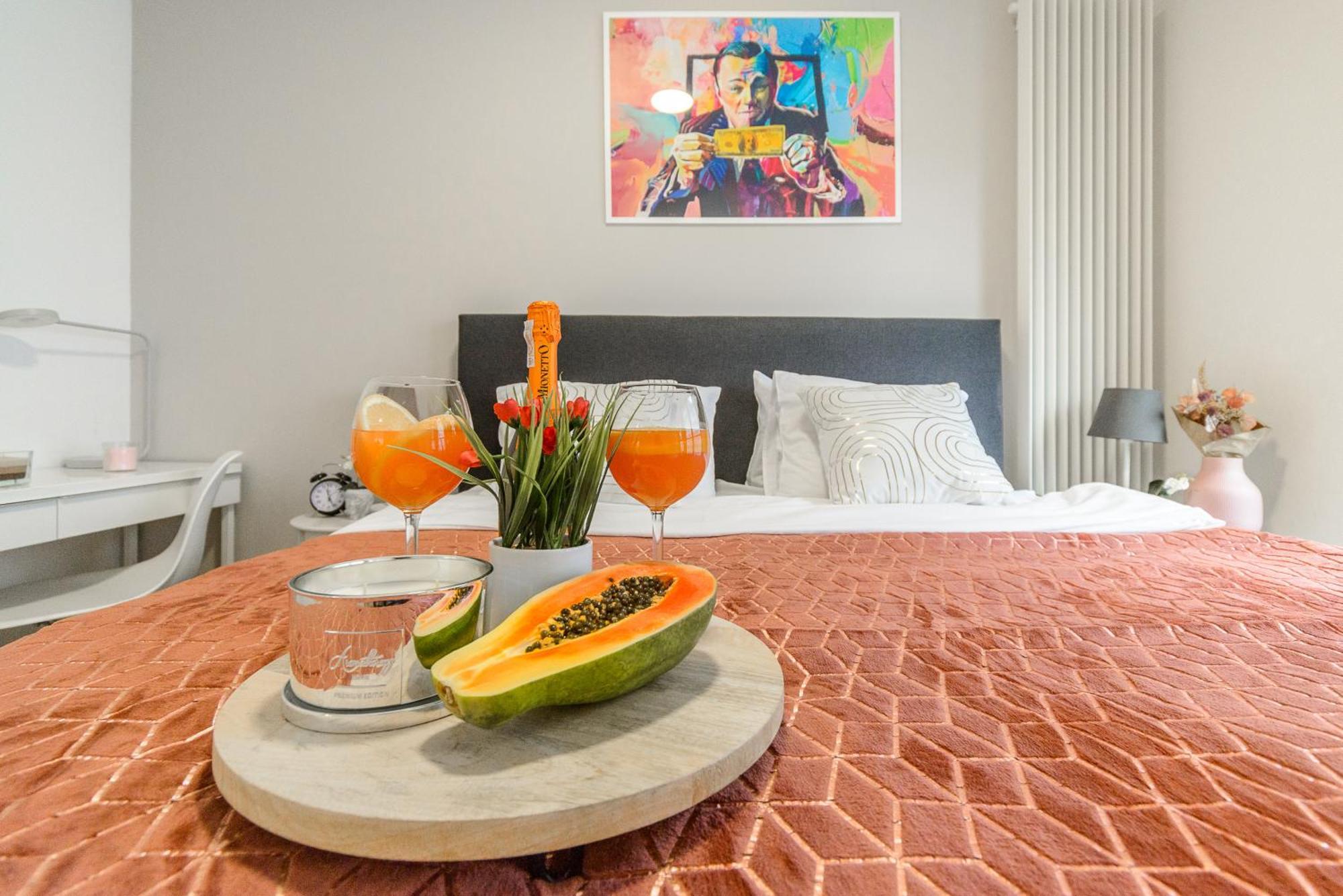 Lumina Premium Apart Near Mennica Residence Varşova Dış mekan fotoğraf