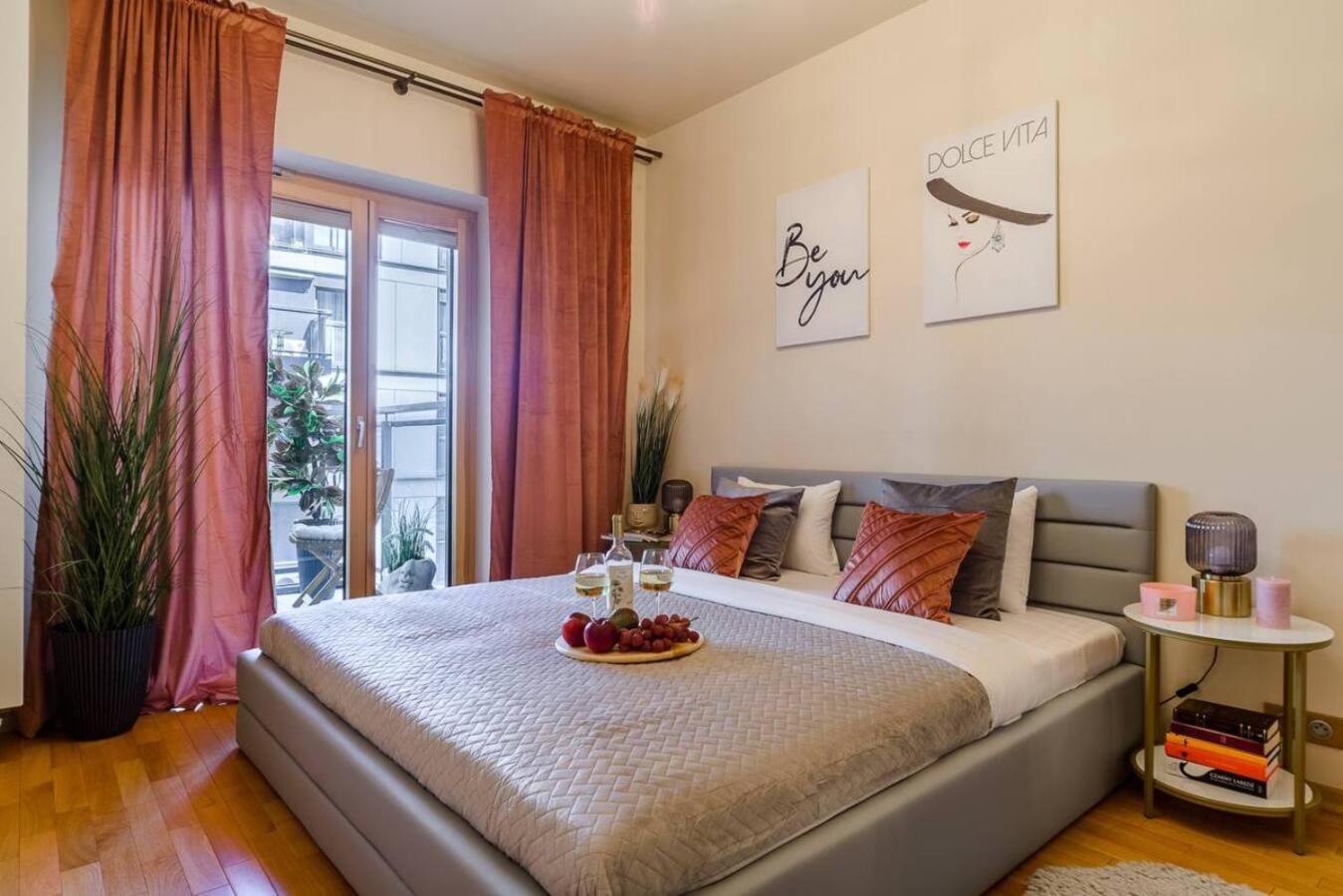 Lumina Premium Apart Near Mennica Residence Varşova Dış mekan fotoğraf